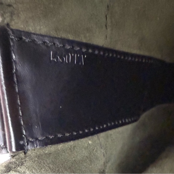 Louis Vuitton Sac Seau Noir Epi Black - Picture 7 of 8